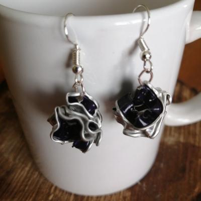  Boucles d'oreilles violet foncé